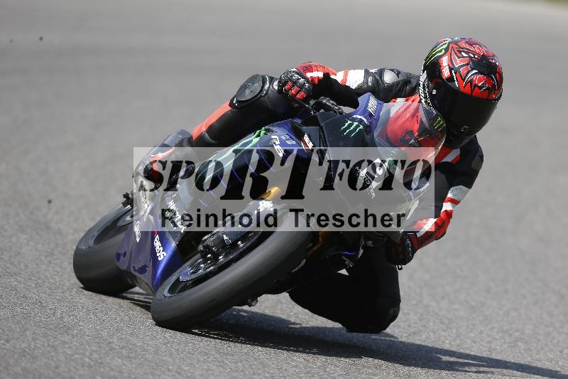 Archiv-2025/49 26.08.2025 Cornu Master School ADR/blau-bleu/9